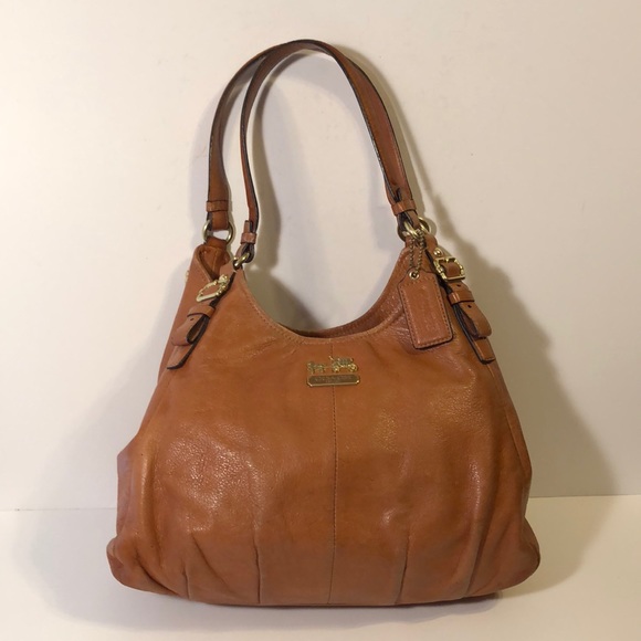 Coach Handbags - SALE 🔥COACH PURSE 🔥